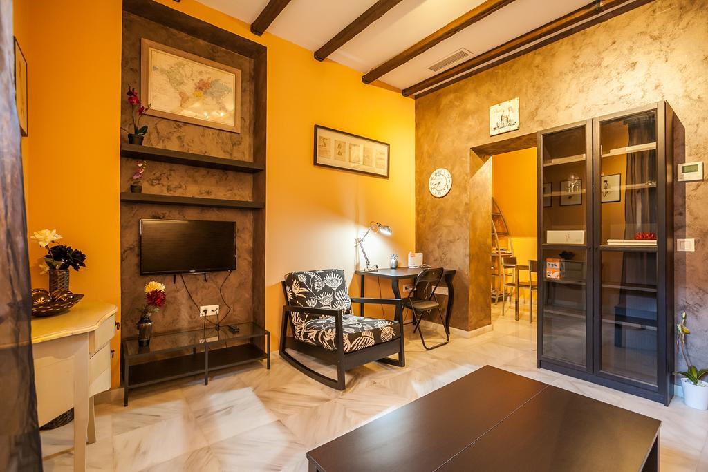 Alf8 Apartamento En Triana Con Dos Terrazas Sevilla Exterior foto