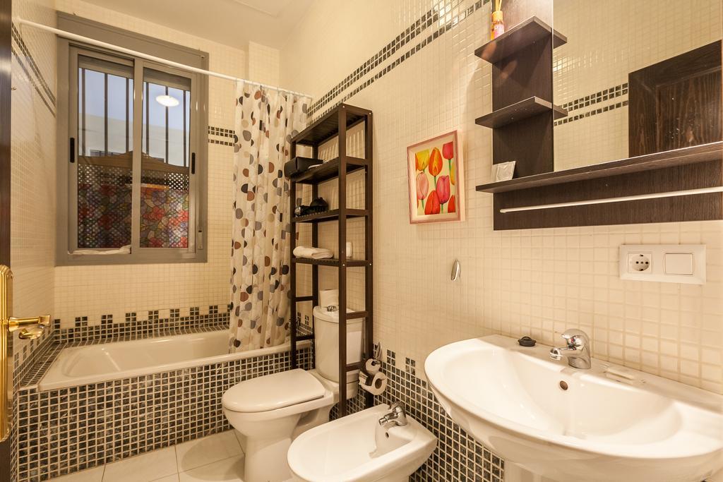 Alf8 Apartamento En Triana Con Dos Terrazas Sevilla Exterior foto